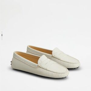 TODS Gommino Driving Shoe in Leather
